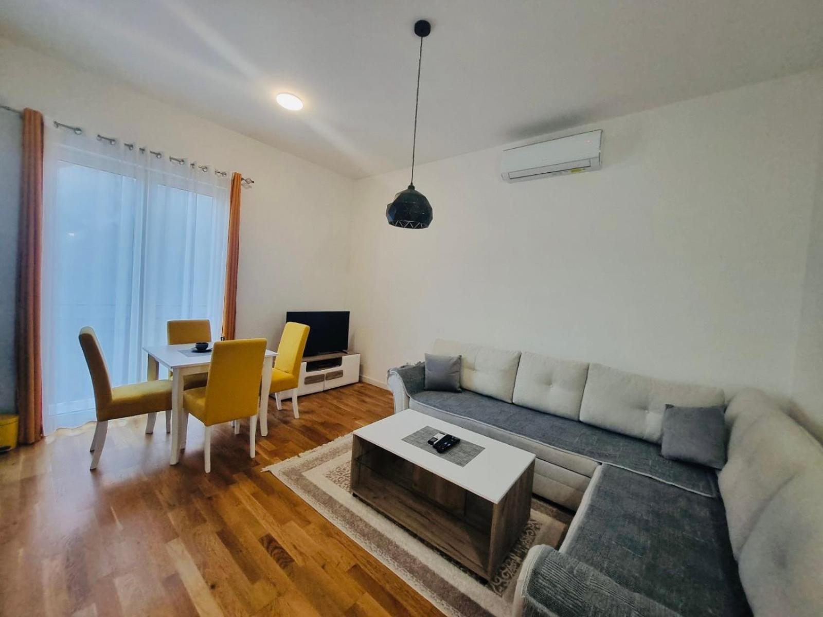 Apartment Dora Cetinje Extérieur photo